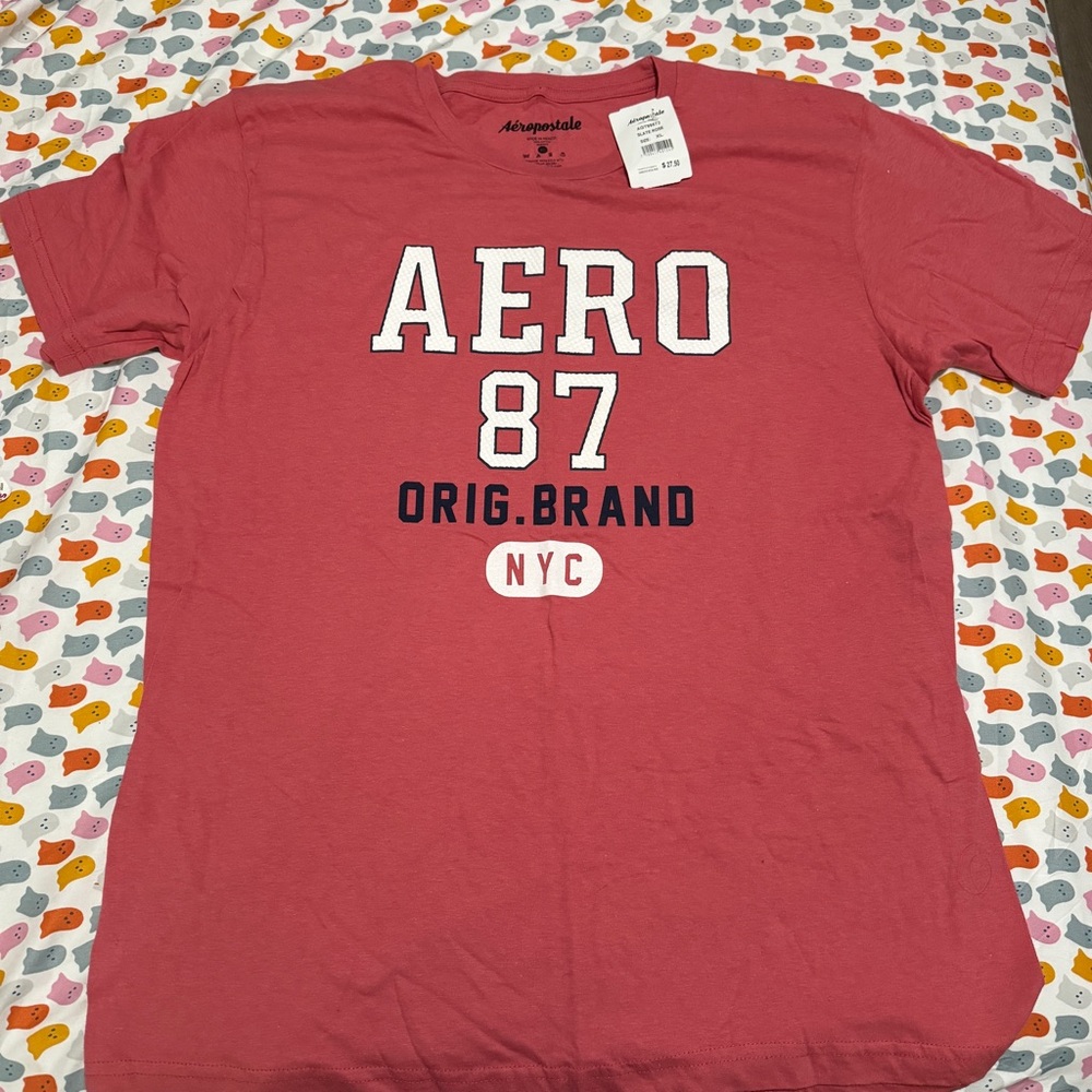 Aeropostale Men's Red Graphic T-Shirt